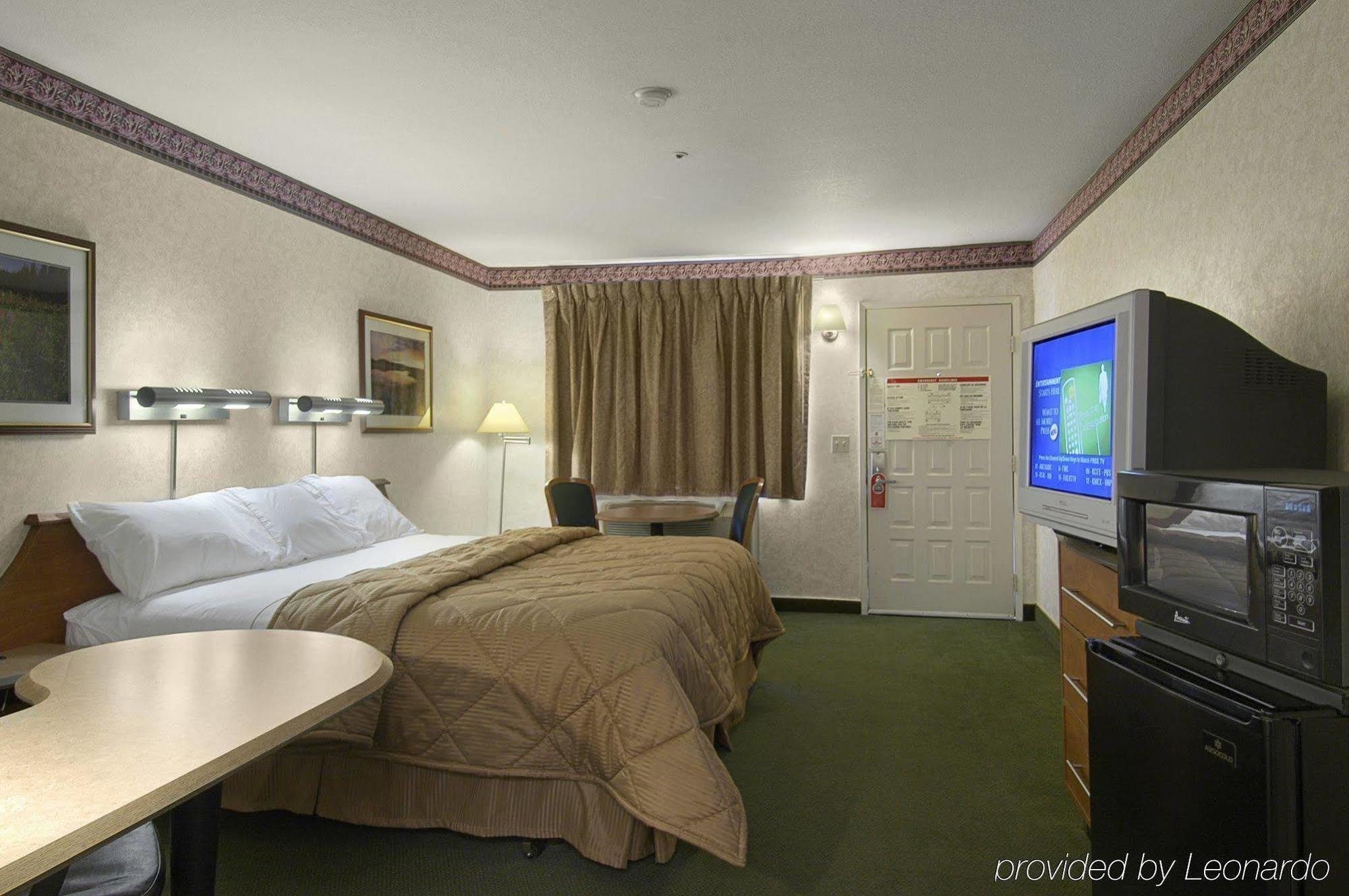 Mariposa Inn Victorville Room photo
